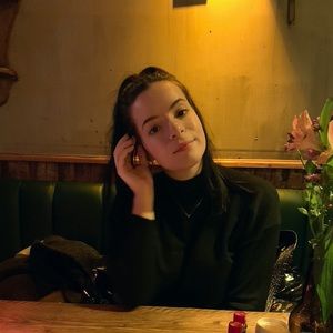 Meet your Posher, Isabella